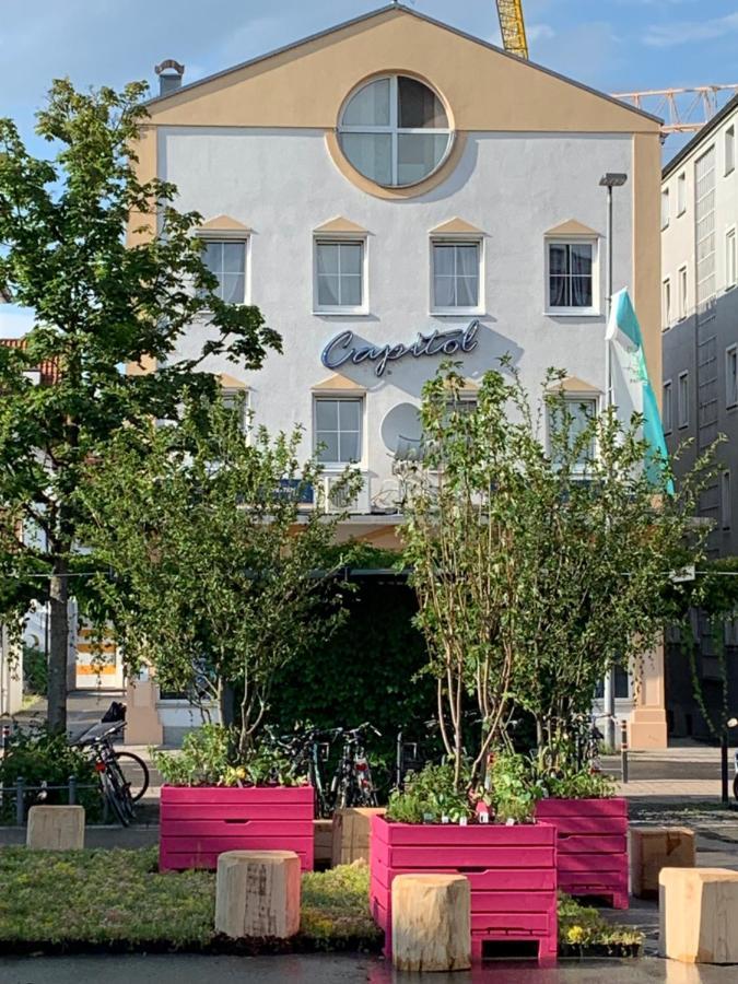 Hotel Capitol Zentrum Friedrichshafen Buitenkant foto